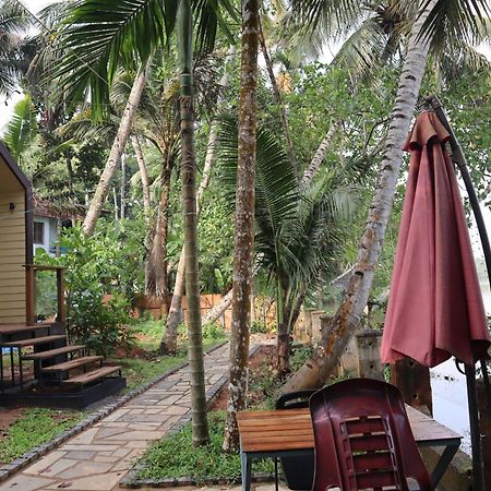 Greenchromide Homestays Mundrothuruth Ngoại thất bức ảnh